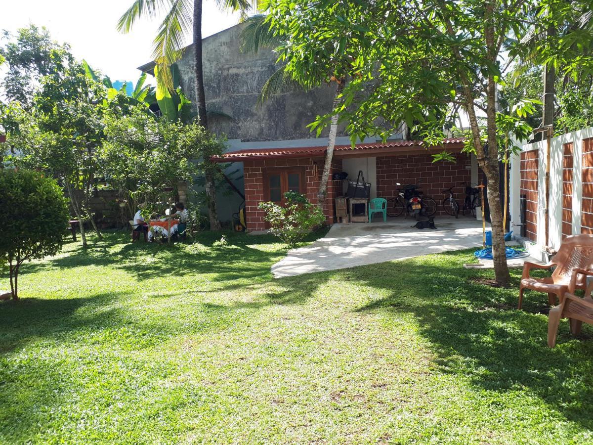 My Home Resort Matara Bagian luar foto